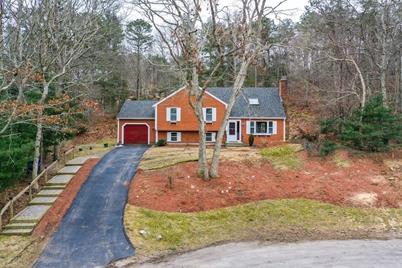 3 Van Cir, Bourne, MA 02532 - Photo 1
