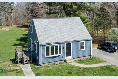 108 Ash St, West Bridgewater, MA 02379 - Photo 1