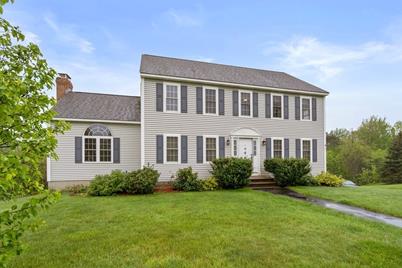 9 Winifreds Way, Rutland, MA 01543 - Photo 1