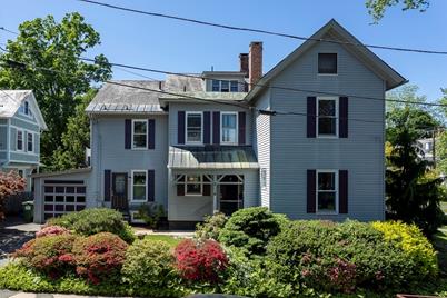 43 Franklin St, Northampton, MA 01060 - Photo 1