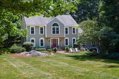 14 Erika Dr, Hopkinton, MA 01748 - Photo 1