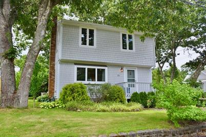 25 Agawam Beach Rd, Wareham, MA 02571 - Photo 1