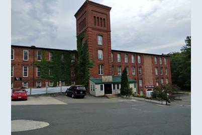 559 Main Street, Sturbridge, MA 01566 - Photo 1