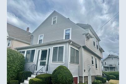 9 Phillips St, Quincy, MA 02170 - Photo 1