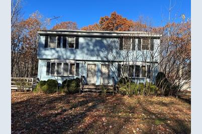 69 Monson Rd, Wales, MA 01081 - Photo 1