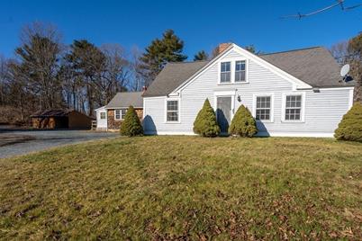 43 Cleveland St, Norfolk, MA 02056 - Photo 1