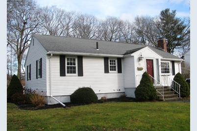 6 Richard Rd, Randolph, MA 02368 - Photo 1