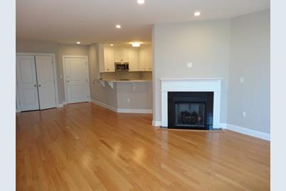 2 Inwood Drive #1002, Woburn, MA 01801 - Photo 1