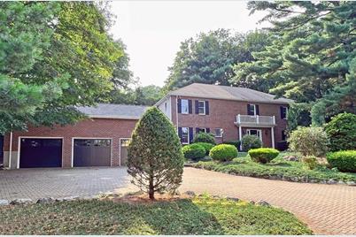 17 Philip Road, Belmont, MA 02478 - Photo 1