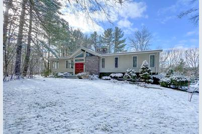 5 Willett Pond Drive, Westwood, MA 02090 - Photo 1