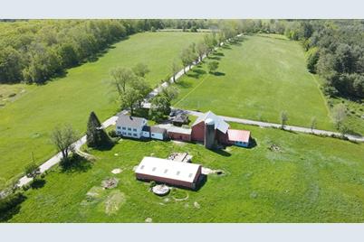 75 Marsh Rd, Dudley, MA 01571 - Photo 1