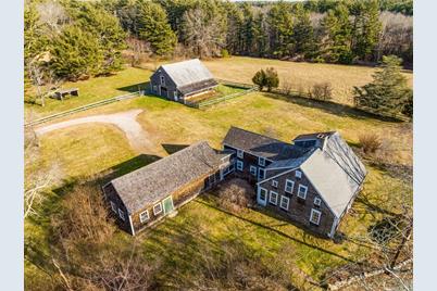 761 Temple St, Duxbury, MA 02332 - Photo 1