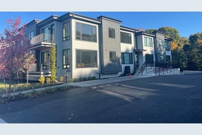 400 Hunnewell St #103, Needham, MA 02494 - Photo 1