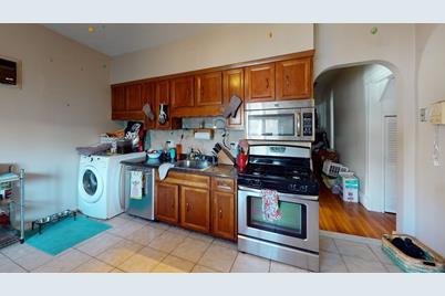 240 School St #2, Somerville, MA 02145 - Photo 1