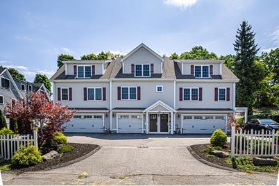 44 Town Hill St #2, Quincy, MA 02169 - Photo 1