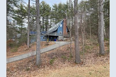 10 Bray Ct, Pelham, MA 01002 - Photo 1