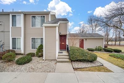 23 Nassau Dr #23, Springfield, MA 01128 - Photo 1