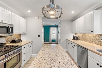 23 Pearl St #B, Amesbury, MA 01913 - Photo 1