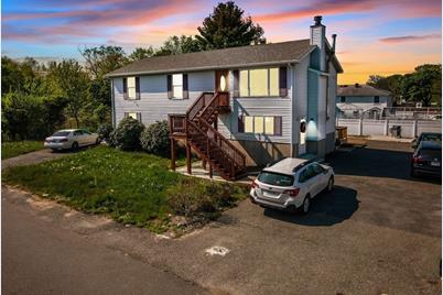 55 Gates Rd, Saugus, MA 01906 - Photo 1