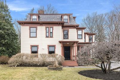 123 High Street, Brookline, MA 02445 - Photo 1