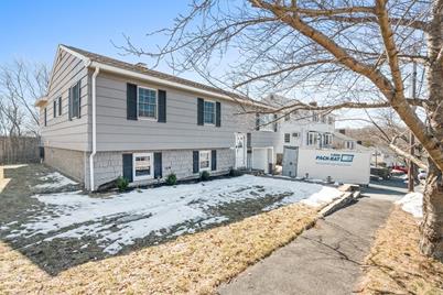 42 Murdock Drive, Peabody, MA 01960 - Photo 1