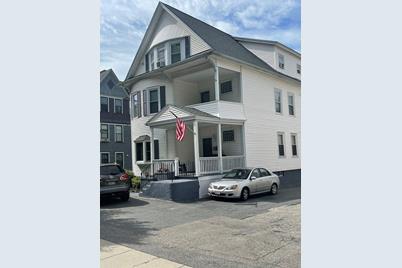 584 Pleasant St, Worcester, MA 01602 - Photo 1