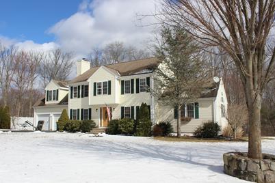 3 Hilltop Ln, Millville, MA 01529 - Photo 1