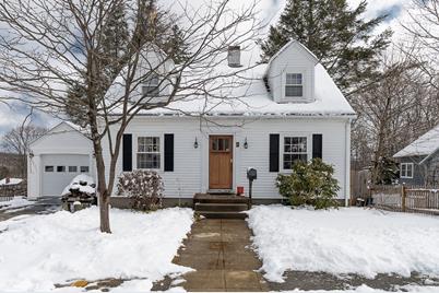 4 Winston Road, Worcester, MA 01606 - Photo 1