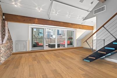 39 Commercial Wharf #7, Boston, MA 02110 - Photo 1