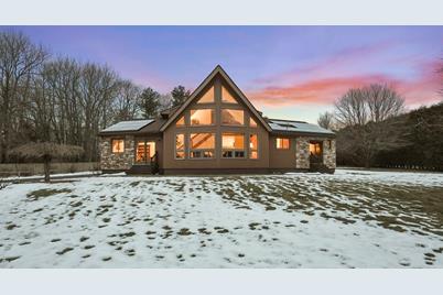 18 Mayo Road, Hubbardston, MA 01452 - Photo 1