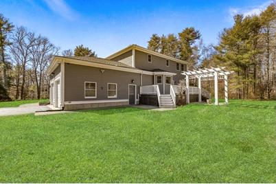 21 Clapp Rd, Rochester, MA 02770 - Photo 1