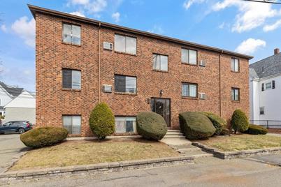 75 Ship Ave #4, Medford, MA 02155 - Photo 1