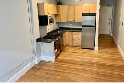 8 Garrison St #204, Boston, MA 02116 - Photo 1