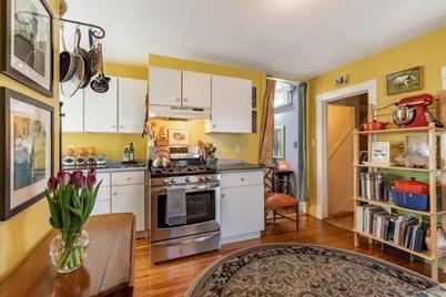 123-125 Dudley St. #3, Cambridge, MA 02140 - Photo 1