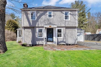 504 Amherst Rd, South Hadley, MA 01075 - Photo 1