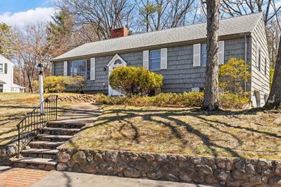 42 Brook St, Wakefield, MA 01880 - Photo 1