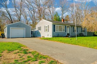 171 Old Westport Rd, Dartmouth, MA 02747 - Photo 1