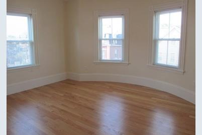 15 Quincy St #1, Somerville, MA 02143 - Photo 1
