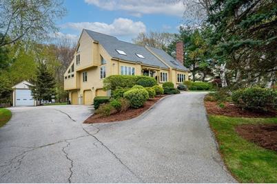 11 Apple Ridge Rd, Sutton, MA 01590 - Photo 1