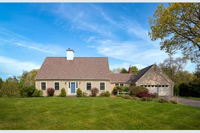 11 Strawberry Hill Road, Southborough, MA 01772 - Photo 1