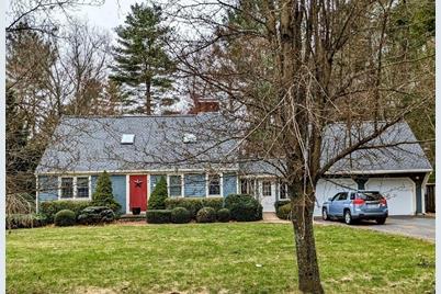 187 South St, Berlin, MA 01503 - Photo 1