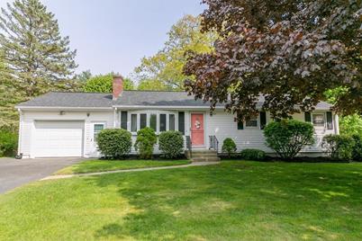 145 Worthington Ave, Shrewsbury, MA 01545 - Photo 1