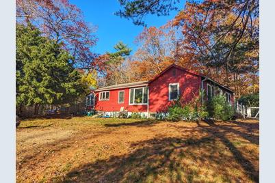 213 Grove St, Norwell, MA 02061 - Photo 1