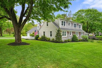 12 Prior Farm Rd, Duxbury, MA 02332 - Photo 1