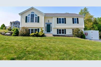 10 Michael Dr, Rutland, MA 01543 - Photo 1
