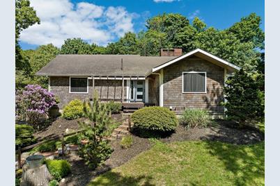 8 Jones River Dr, Kingston, MA 02364 - Photo 1