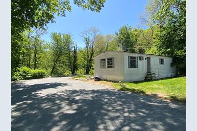 214 Washington St #17, Norwell, MA 02370 - Photo 1