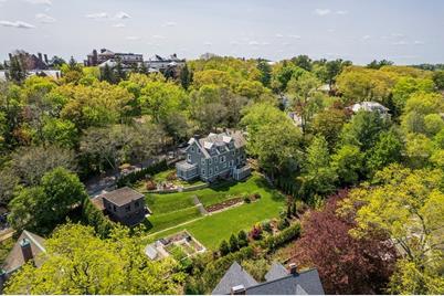 51 Holland Rd, Brookline, MA 02445 - Photo 1