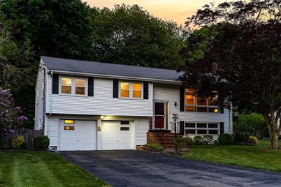 95 Stivaletta Drive, Dedham, MA 02026 - Photo 1