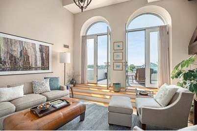 6 Elm St #6, Gloucester, MA 01930 - Photo 1